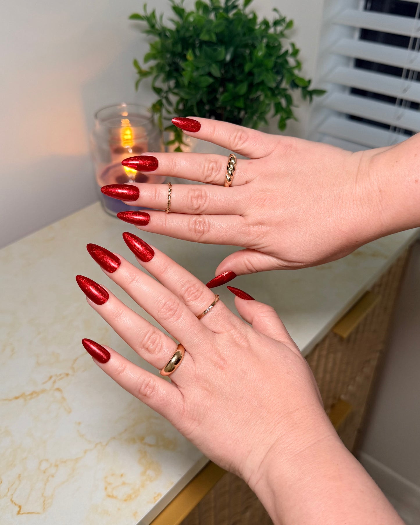 Simple  Metallic Red