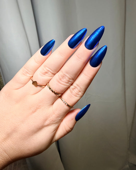 Simple Metallic-Reusable Set