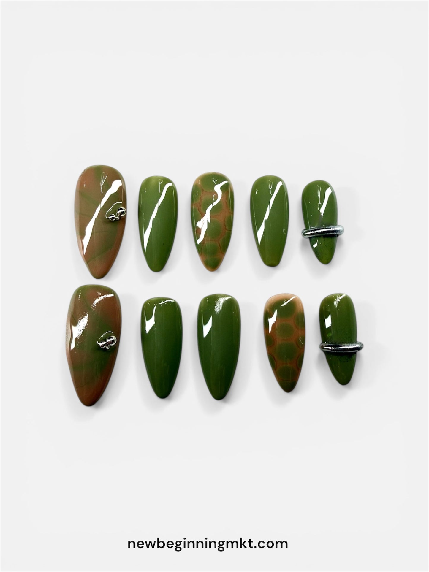 Olive Aura